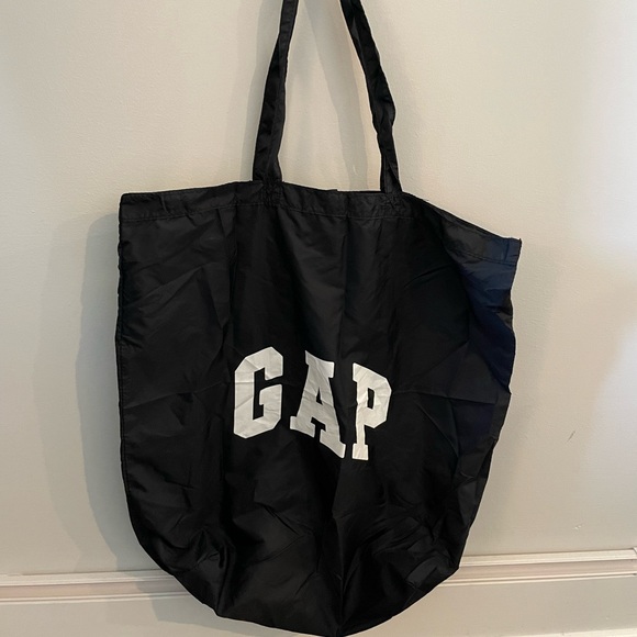 GAP Nylon Bag - Picture 1 of 1